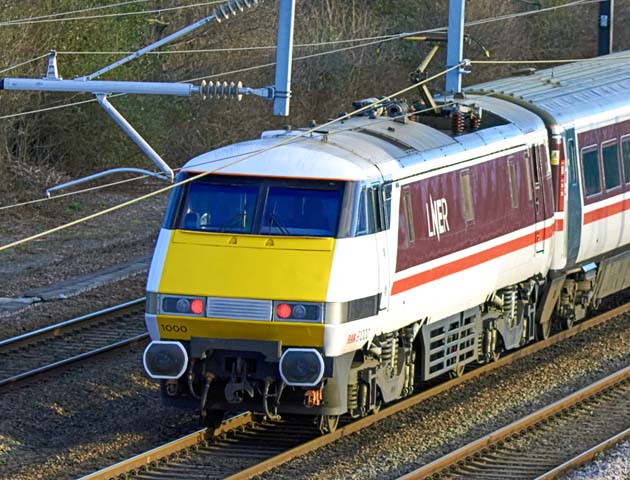 LNER renumbered 91105 as 91000 