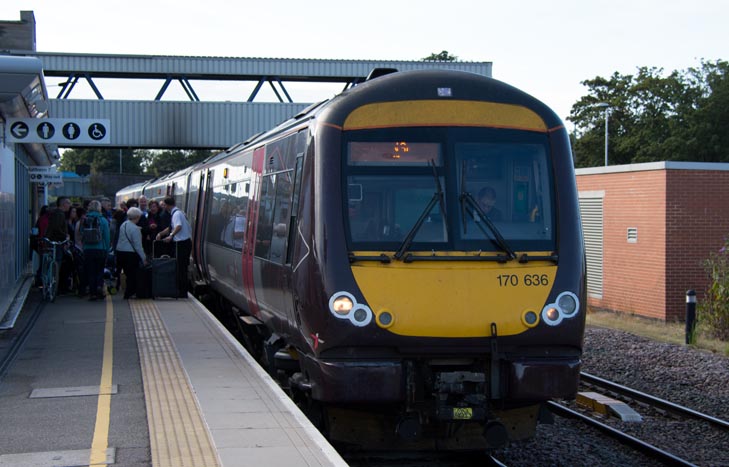 Cross Country class 170 636 in platform 7