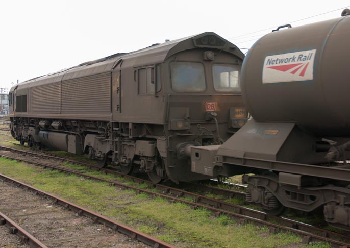 DB class 66098 on the rear of this leaf full train 