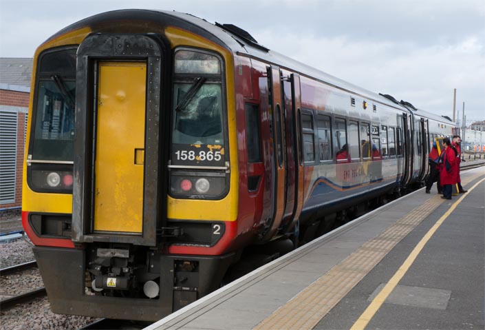 EMR class 158865 in platform 7 