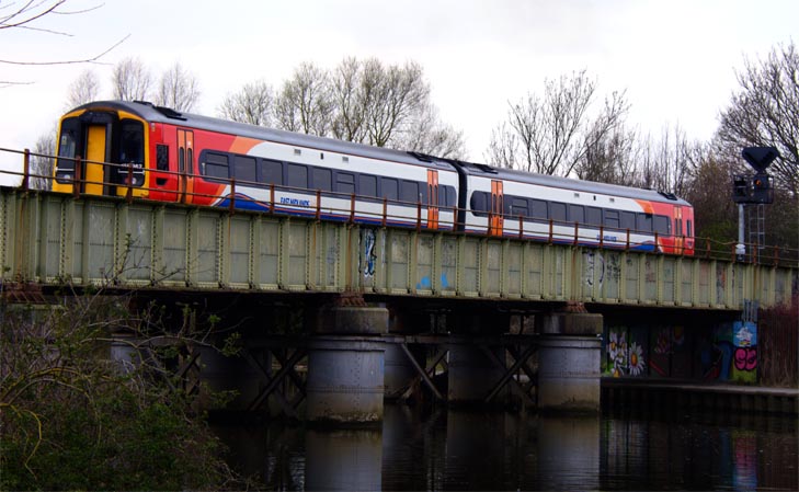 East Midlands Trains class 158 
