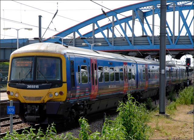 First Capital Connect Class 365515 into platform 3 at Peterborough station on the 4th June 2011 First Capital Connect Class 365515 into platform 3 at Peterborough station on the 4th June 2011
