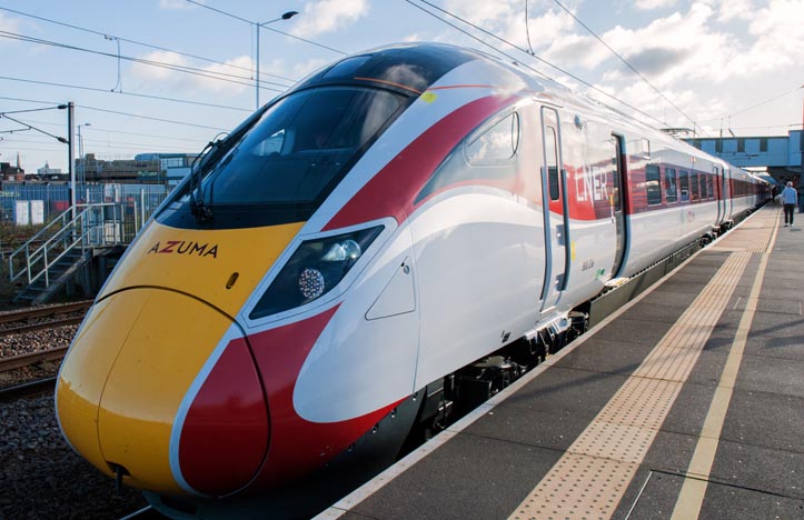LNER Azuma in platform 4 on the 18th of November 2019