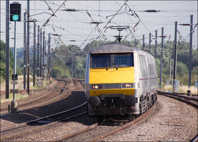 East Coast class 91111 on the down fast just to the south of Sandy station 29th of july 2014