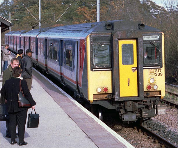 West Anglia Great Northern (WAGN) class 317 399 at St Neots in 2002