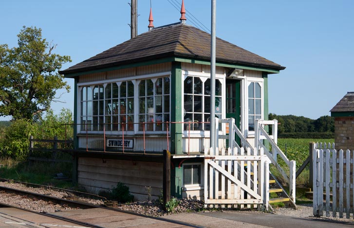 Swinderby signal box