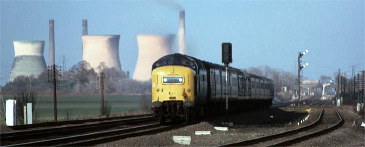 class 55 Deltic on the up fast at Temsford