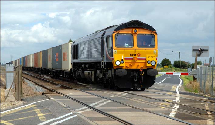 First GBRF class 66727 near Turves in 2008