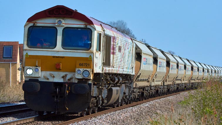 GBRf class 66721 at the Black Bush level crossing Whitlesea 