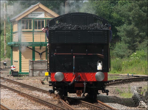 94xx class 0-6-0PT 9466 at Wymondam main line station in 2012