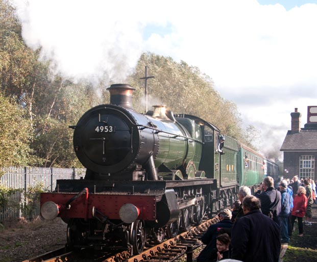 Great Western Railway Hall class no. 4953 Pitchford Hall 