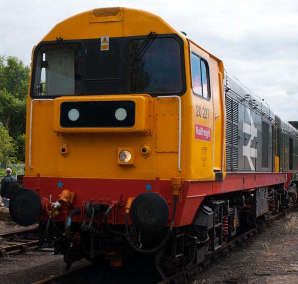 Class 20 227 at Barrow Hill 