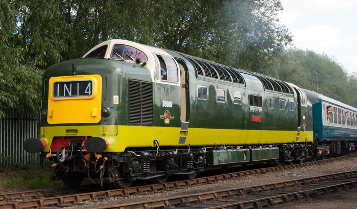 Deltic D9009 Alycidon  at Barrow Hill in 2008 Deltic D9009 Alycidon  at Barrow Hill in 2008
