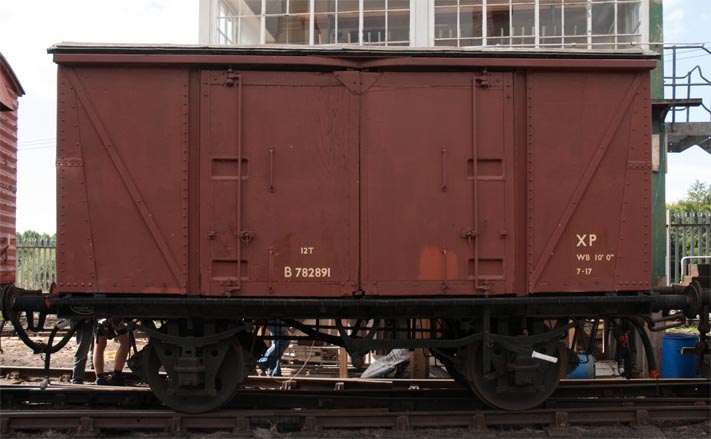 12T Covered van B782891 12T Covered van B782891