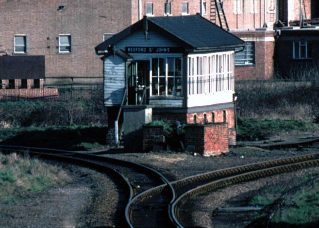 Bedford St Johns signal box 