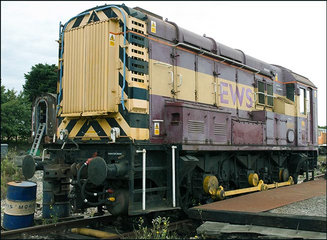 EWS class 08683 at Castle Hedingham