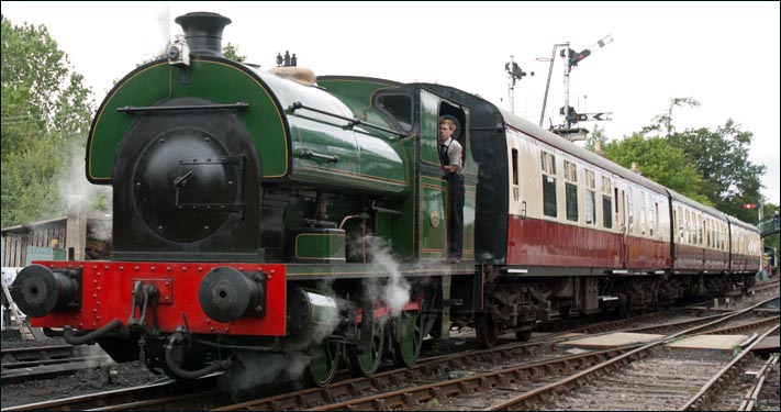 Green 0-6-0ST at Castle Hedingham in 2011 Green 0-6-0ST at Castle Hedingham in 2011