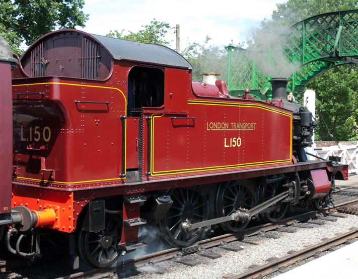 L150 painted in London Transport red