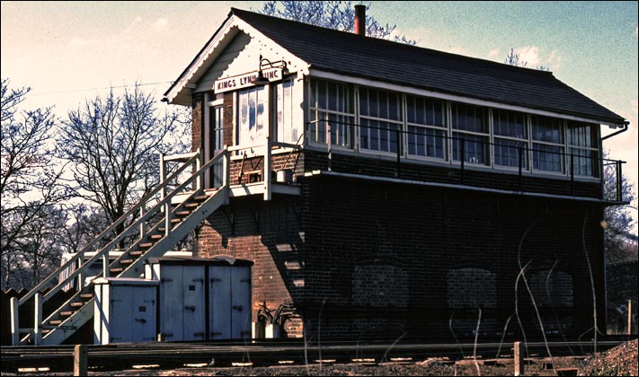 Kings Lynn Junction signal box from the steps end