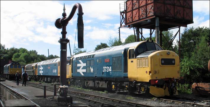 mainline diesels at The Midland Centre in 2005 mainline diesels at The Midland Centre in 2005