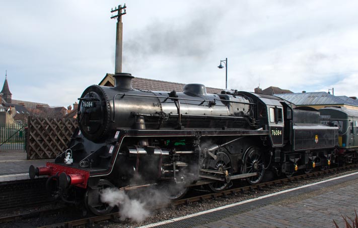 76084 