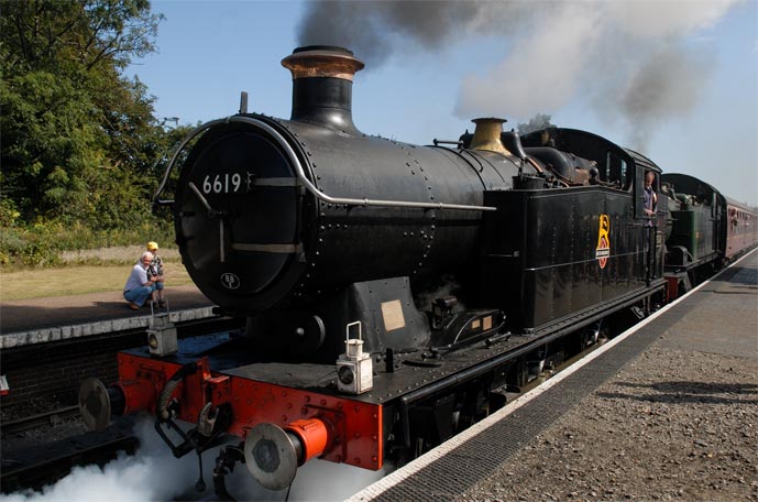 GWR Class 56XX 0-6-2T no. 6619 and  GWR 4575 Class 2-6-2T no. 5521 