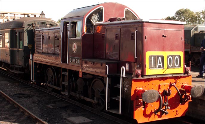 Class 14  number D9523 in Wansford station 