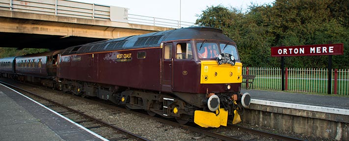 West Coast Railways Class 47854 with the stock of the Royal Scotsman  West Coast Railways Class 47854 with the stock of the Royal Scotsman