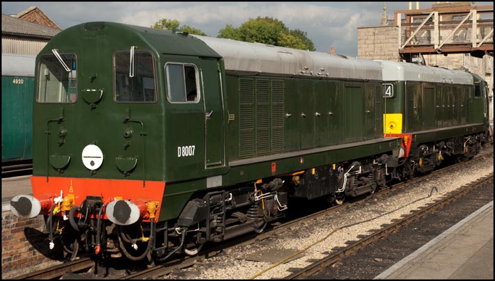 class 20 007 as D8007 at Wansford Oct 2007