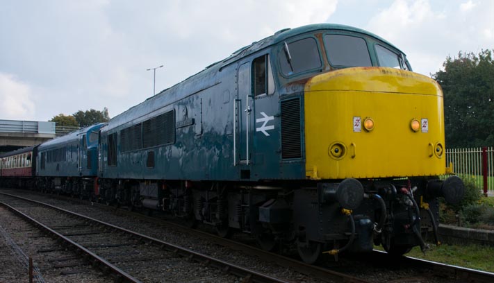 Class 45141 'Royal Tank Regiment'  and D182 