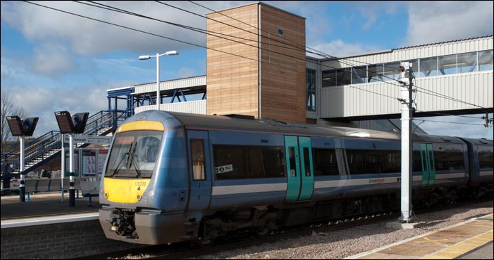 Greater Anglia class 170206 in platform 6 at Peterborough