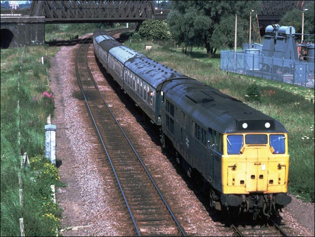  Class 31 on a Birmingham Norwich train next to the Fairmeadow car park