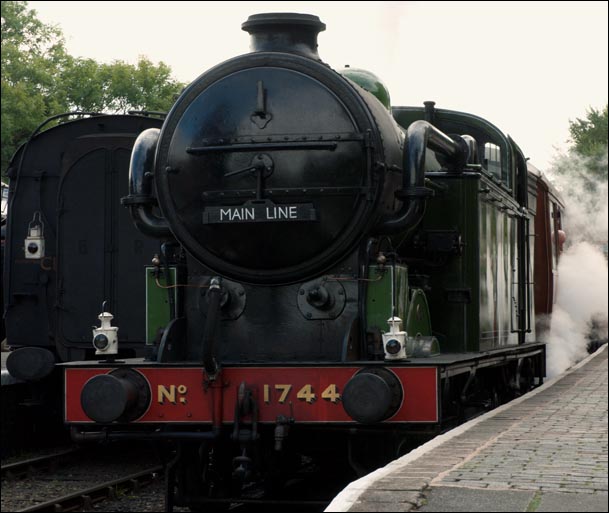 GNR N2 1744 at Hamton Loade station in 2009