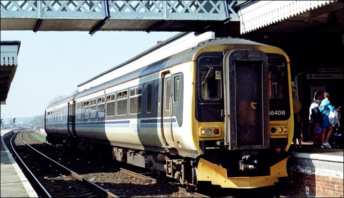Central trains class 156406 in Sleaford station in 2002