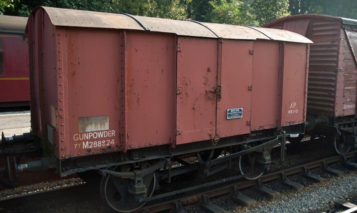 Gunpowder covered van 7T M288824 at NYMR