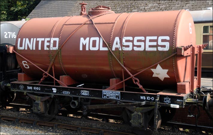 United Molasses tank Wagon at the NYMR